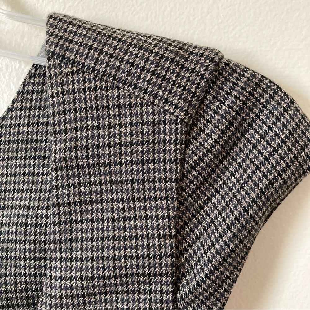 H&M Plaid Dress Size 4 - Picture 5 of 12